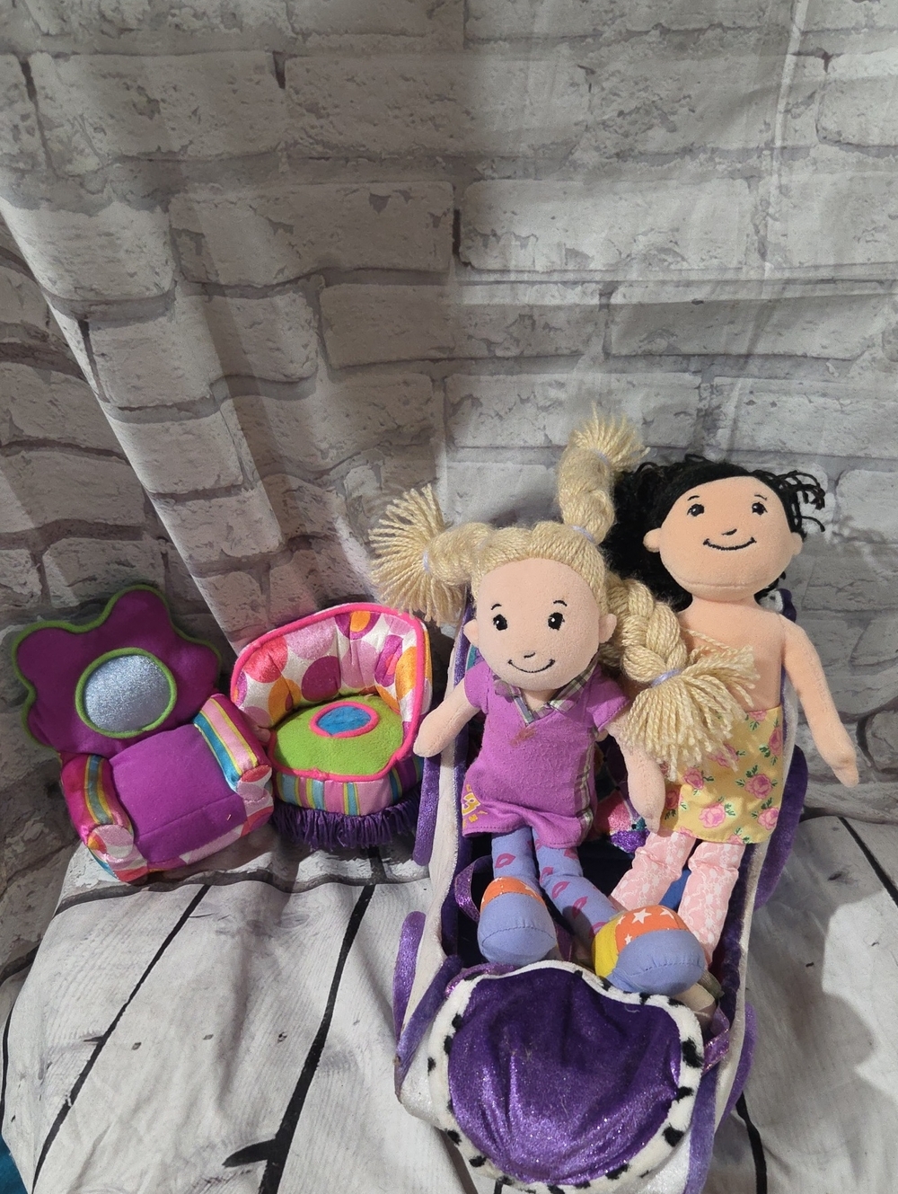 Groovy Girls Dreamtastic Carriage. Groovy Girls Dolls And Chairs